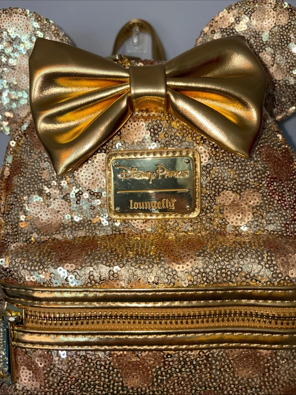 NWT Loungefly Disney Minnie Mouse Golden Sequin Mini Backpack